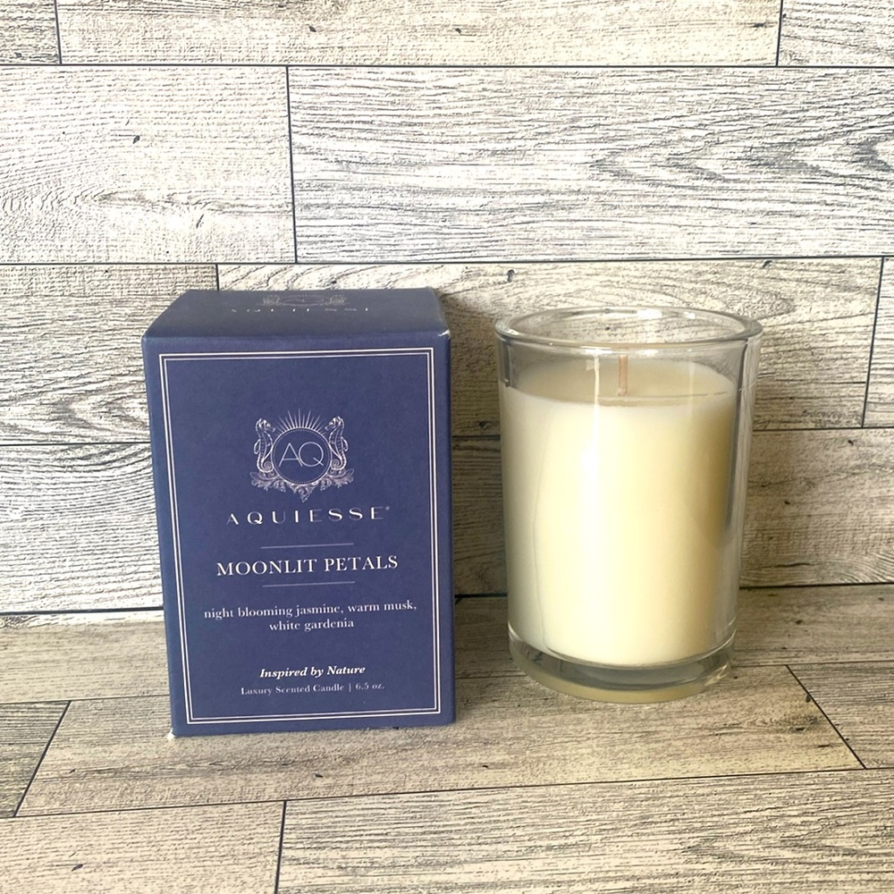 Aquiesse Moonlit Petals Luxury Scented Candle 6.5 oz